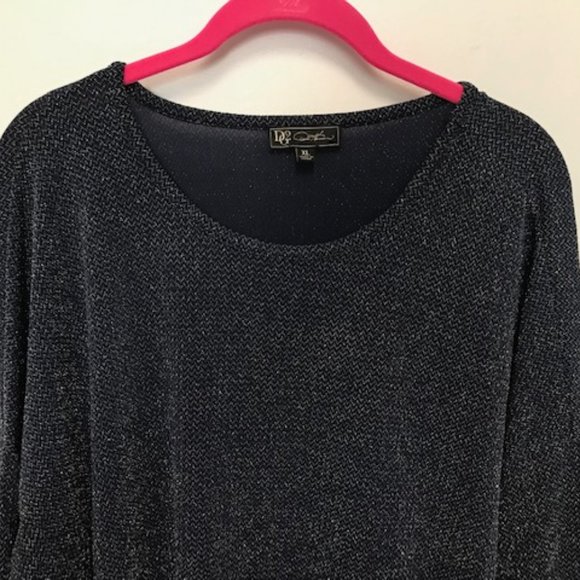 DIANE GILMAN LINED NAVY W/SPARKLING SILVER ASYMETRICAL TOP - Picture 2 of 4